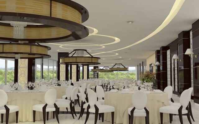 Sunstar Resort Hotel