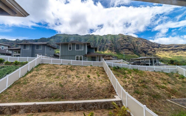 @marbella Lane - Elegant 3BR w/ Marvelous Views