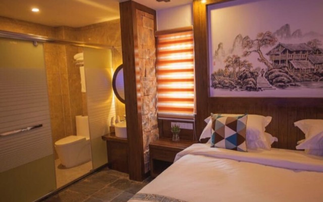 The Longmen One Inn