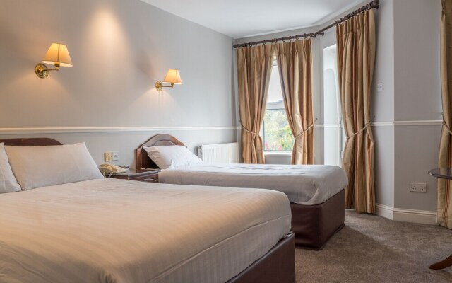 Woodenbridge Hotel