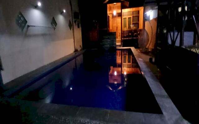 OYO 93861 Adinda Guest House Syariah