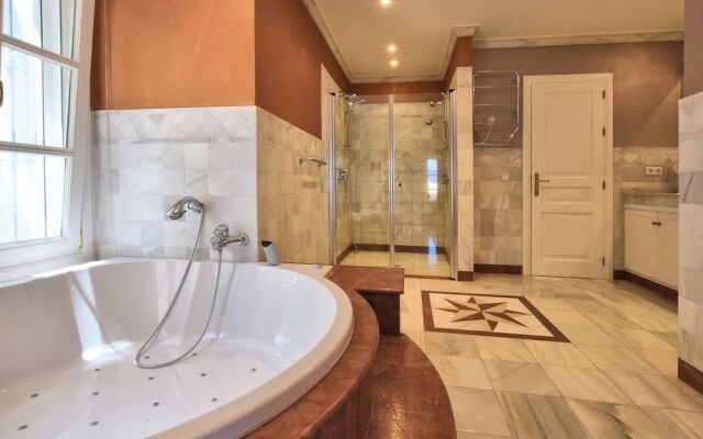 Plush Villa on La Cala Resort With Private Pool and Terrace