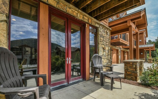 Antlers Gulch 501 by SummitCove Vacation Lodging