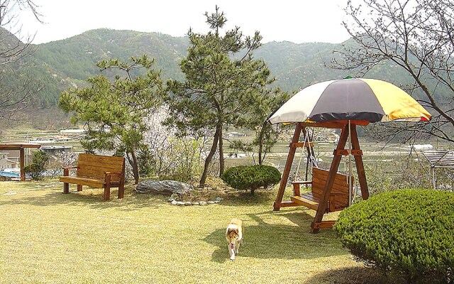 Yangpyeong Iris Pension