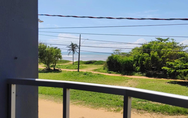 Apto frente ao mar com garagem