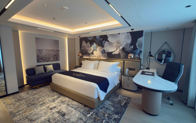 The Excelton Hotel – Guest Rooms – Palembang