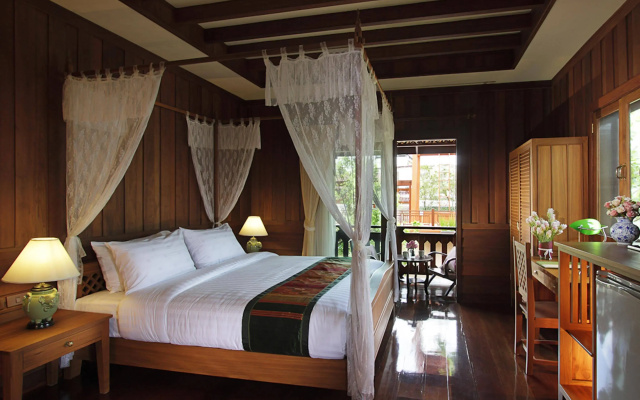 Baan U Sabai Boutique House