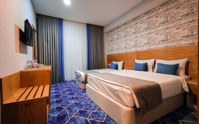 Porto Hotel Baku