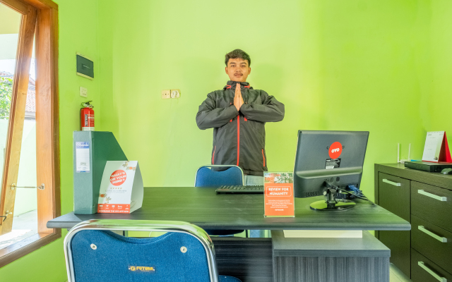OYO 1399 Cemara Residence Syariah