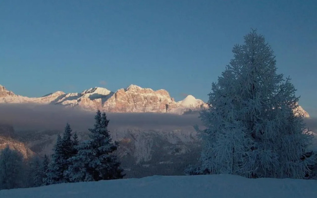 Alpine Hotel Ciasa Lara