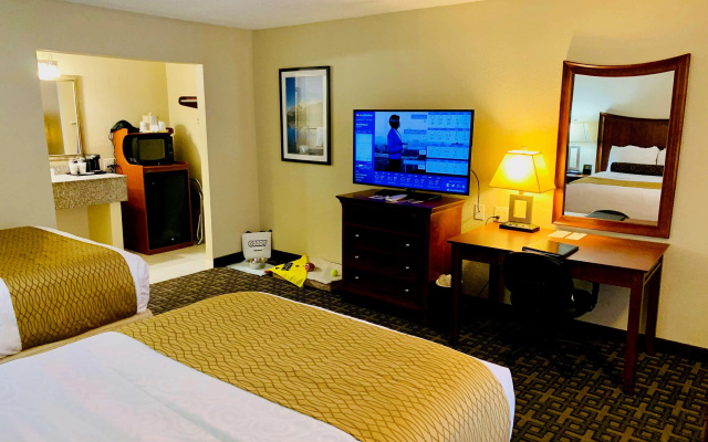 Best Western Swiss Clock Inn