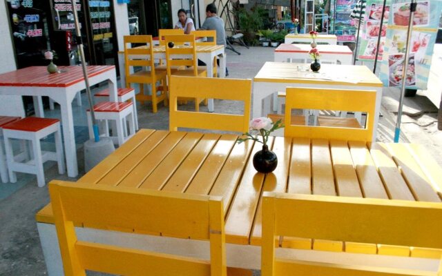 A1 Koh Phangan Guesthouse & Hostel