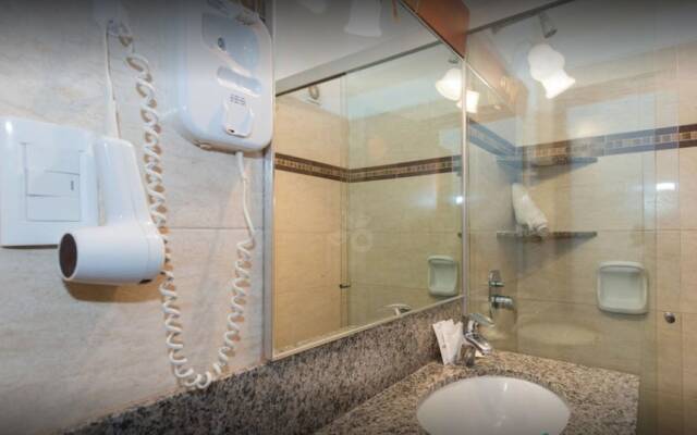 Hotel Camelot