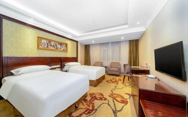 Vienna Hotel Dongguan Houjie Exhibition Center