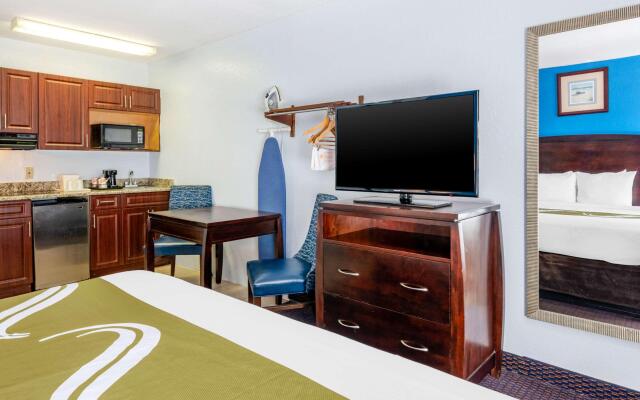 Quality Inn Sarasota North Near Lido Key Beach