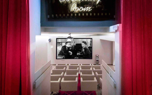 St. George Lycabettus Lifestyle Hotel