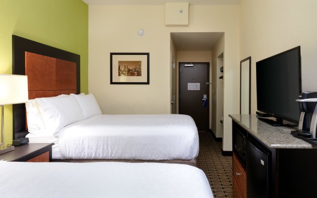 Holiday Inn Express and Suites Atlanta Downtown, an IHG Hotel