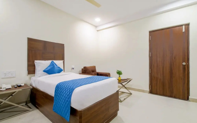 Monday Hotels - Swarna's The Capital