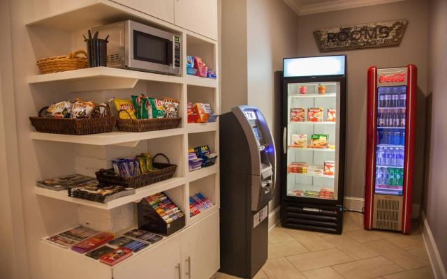 Hotel St. Pierre®, a French Quarter Inns® Hotel