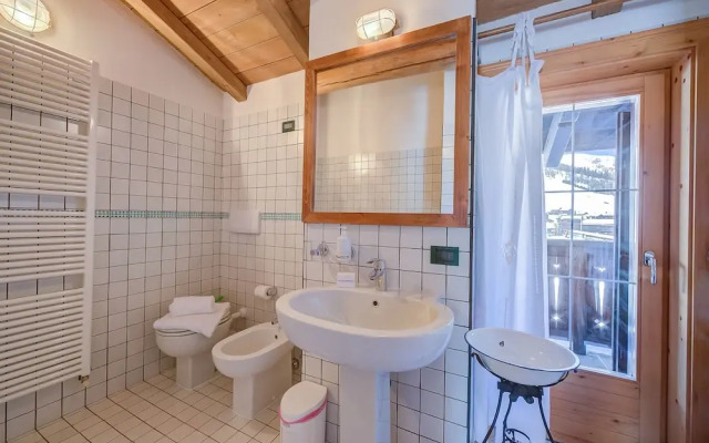 Chalet Lidia Ski In-ski out 50m