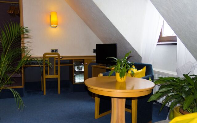 Hotel & Restaurant Hessischer Hof