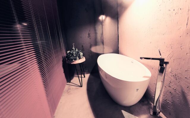 Vision Hotel