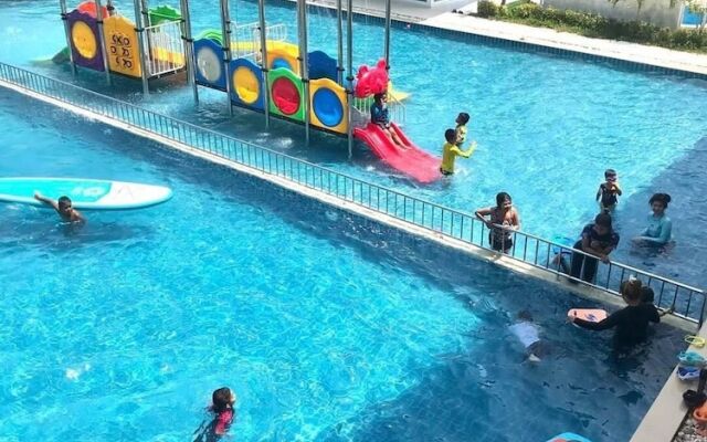 Marshal Resort