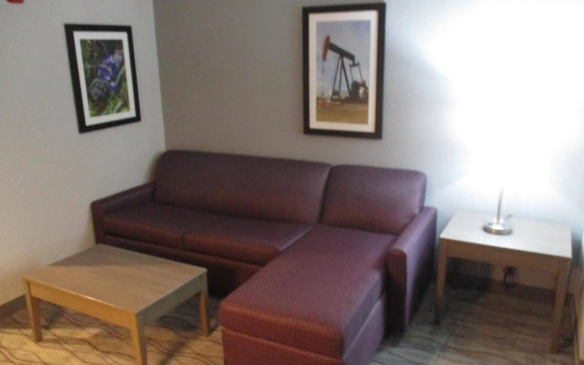 Best Western Plus Pauls Valley