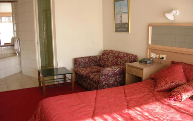 The Peninsula Motor Inn