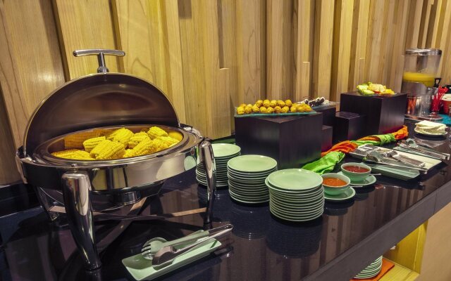 HARRIS Hotel Raya Kuta Bali