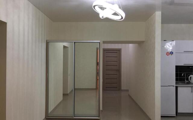 Lux 3-Bedroom Apartment in Most City Area