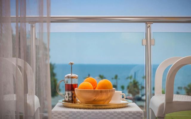 Golden Orange Hotel