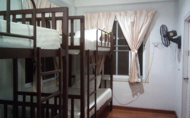 Anna Hostel