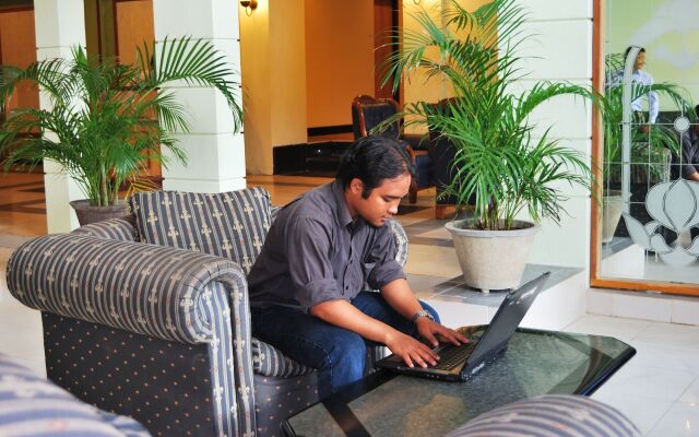 Sepinggan Hotel