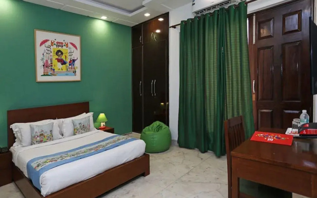 OYO Flagship 136 Sector 45 Noida