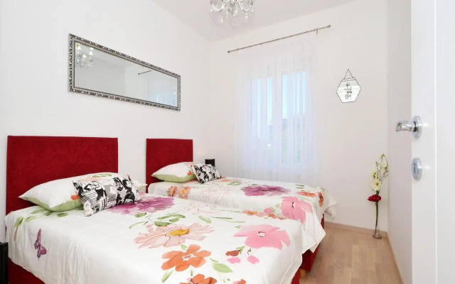 Luxury apartment Marionik