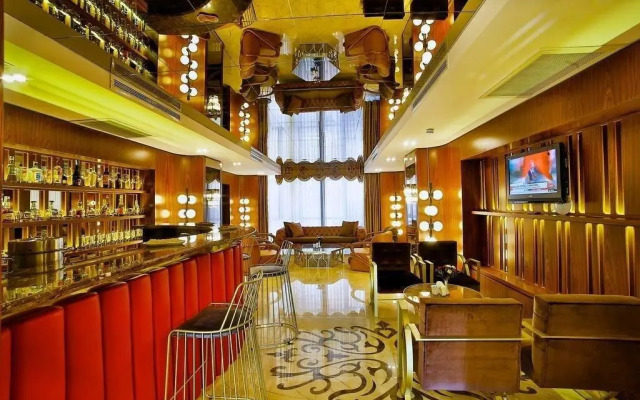 Beethoven Hotel & Suite