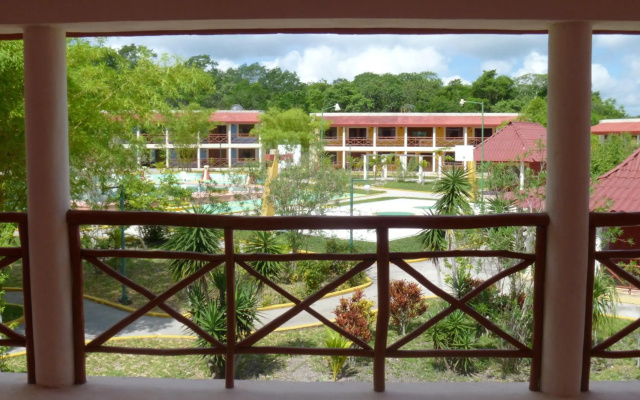 Hotel Debliz Xpujil