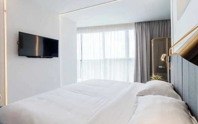 Regatta Stay Kozi Square Kuching