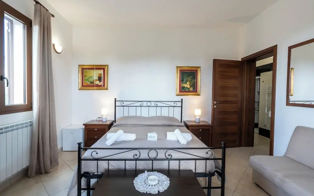 Tenuta Ricco Mono With Pool And Garden