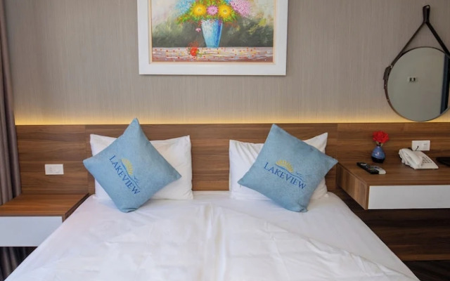 Lake View Hotel
