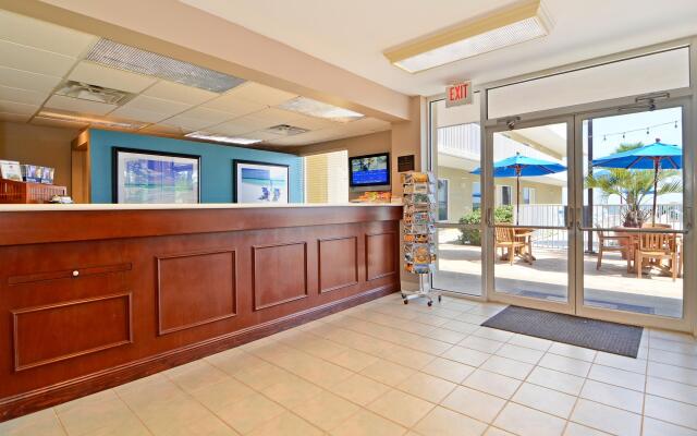Best Western Navarre Waterfront