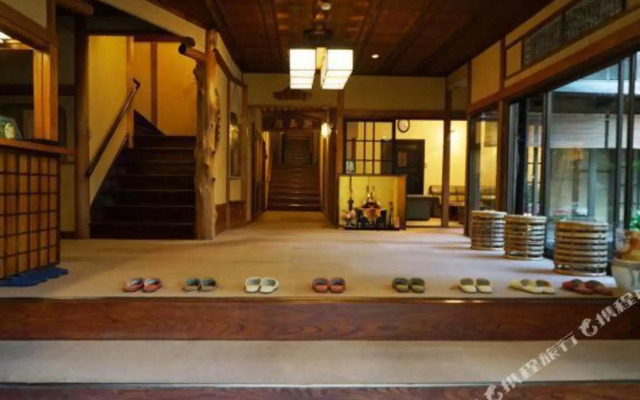 Yugawara Hot Spring Inn Fujitaya