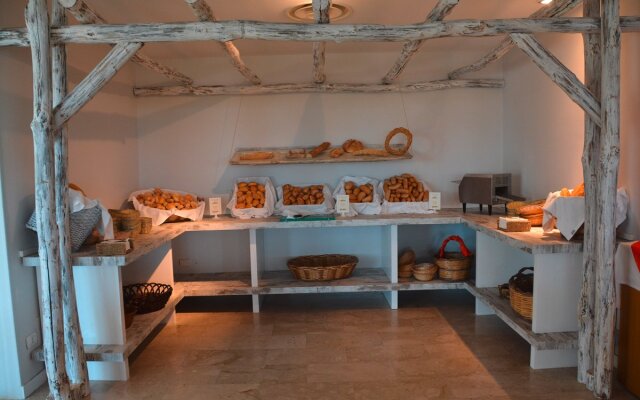Conte Di Cabrera Hotel Club