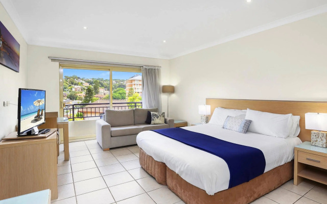 Terrigal Sails Serviced Apartments