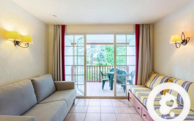 N111, parc d'arradoy-St Jean Pied de Port