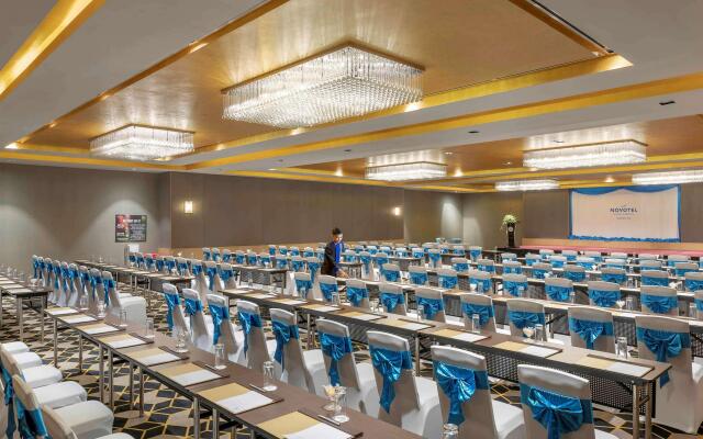 Novotel Yangon Max
