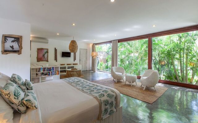 The Green Room Canggu - Hostel