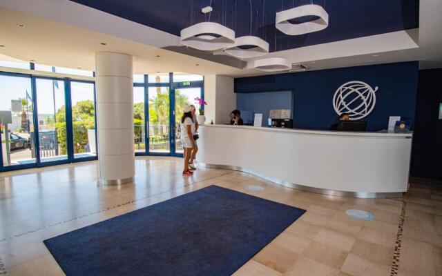 Ticho's Greenblu Hotel