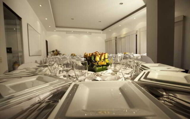 Travelers Apartamentos & Suites Condominio Plenitud